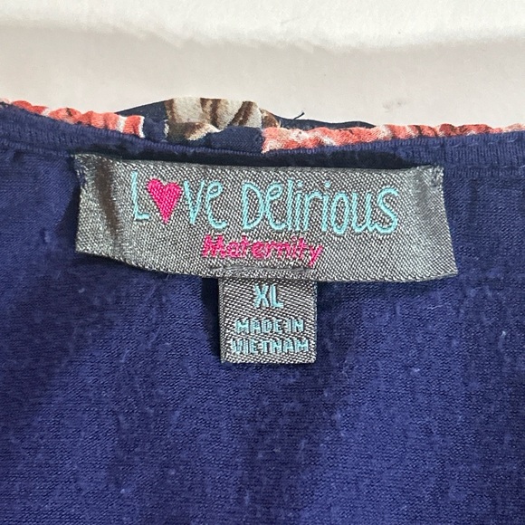 Love Delirious Maternity Blouse Navy With Floral Design Size XL - Picture 4 of 9